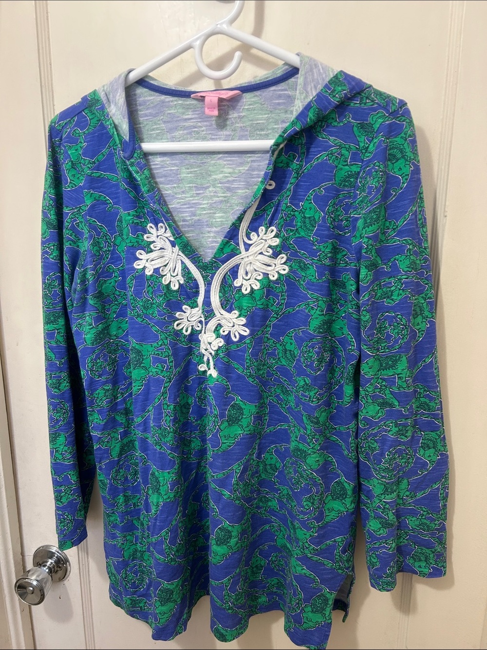 Lilly Pulitzer loopy elephant hoodie